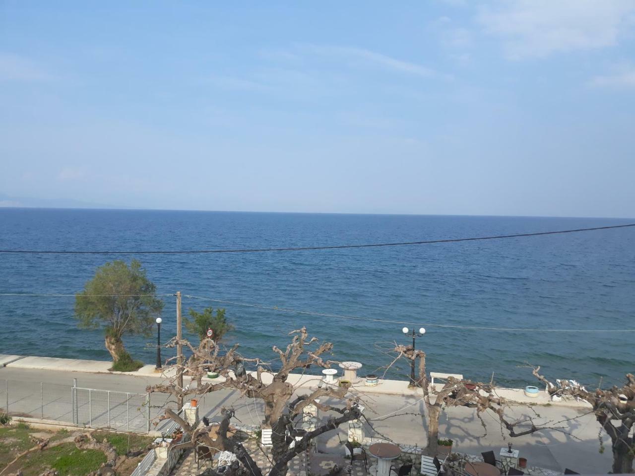 Panorama Hotel - Restaurant Diakopto Luaran gambar